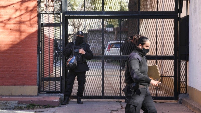 Conmoción en el barrio por el crimen del jefe de radiólogos del Centenario