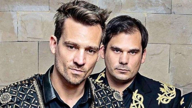 El excantante de Tan Biónica se encuentra en estado crítico, internado en terapia intensiva en el sanatorio Otamendi, donde fue intubado y recibe asistencia mecánica.