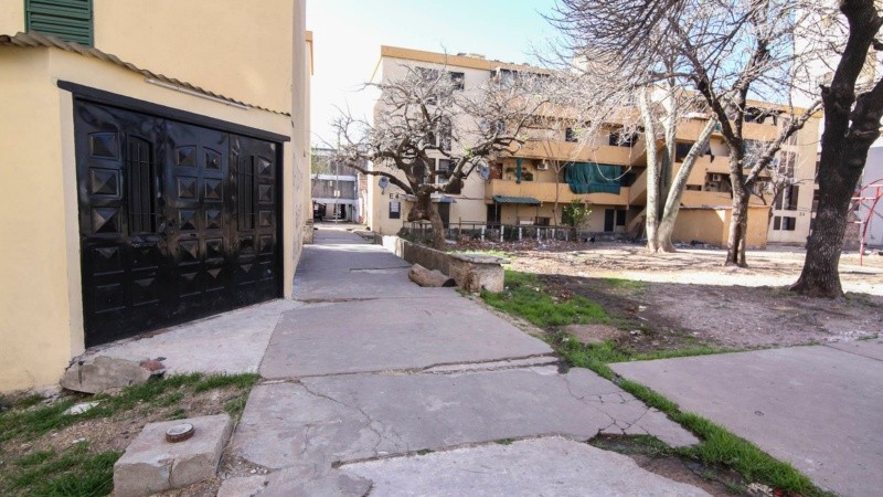 El comerciante se encuentra grave en el Heca con múltiples heridas de arma de fuego.