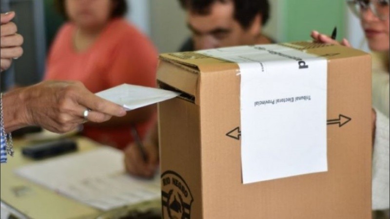 La iniciativa llega tras reiterados pedidos de la Cámara Nacional Electoral que la semana pasada renovó la solicitud e instó a las autoridades nacionales a que garanticen el envío de los elementos de protección el día de la votación.