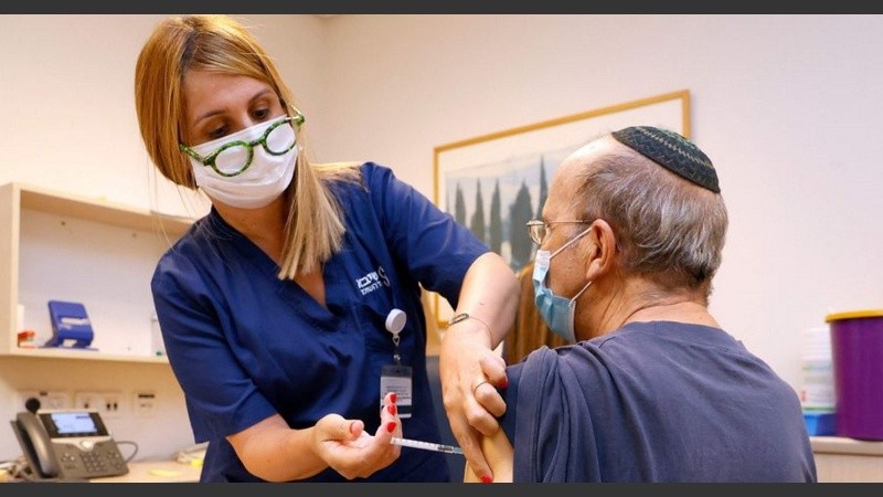 Israel reportó 2.165 casos durante las últimas 24 horas.