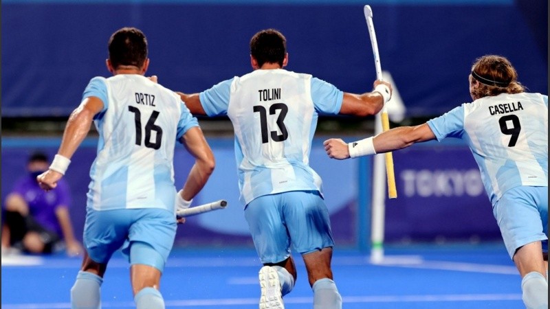 Tras un flojo comienzo en la competencia, el equipo argentino logró reponerse y está entre los 8 mejores.