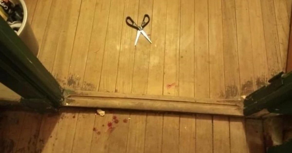 Detienen a una mujer acusada de clavarle una tijera a su pareja en un ...