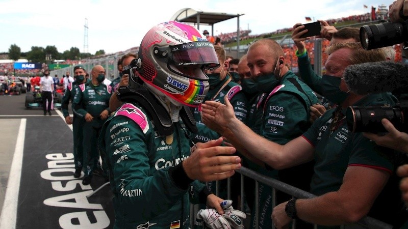 El piloto germano había terminado como escolta pero se queda afuera.