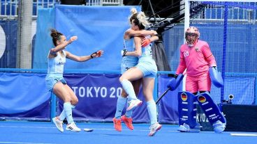 Las Leonas festejaron ante Alemania y ahora tienen doble chance de medalla