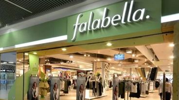 En el sitio web, los perfiles de los exempleados se dividen en distintas áreas.