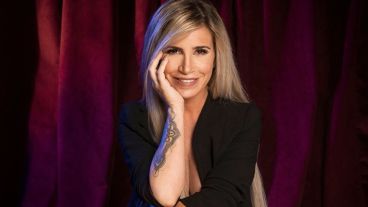 “¿Por qué esta misoginia que hace seis días nos bancamos las mujeres que fuimos a la quinta de Olivos cada una por alguna razón? ¿Por qué con los hombres no, por qué tengo que salir a aclarar esto? Fue brutal el ataque, de una misoginia espantosa; me parece que no tengo que demostrarle nada a nadie”, abundó angustiada.