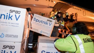 La eficacia de la vacuna es del 97,6%, según el resultado del análisis de datos sobre la incidencia del coronavirus entre los rusos vacunados con ambos componentes del fármaco en el período comprendido entre el 5 de diciembre de 2020 y el 31 de marzo de 2021.