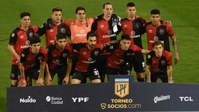 Ignacio Scocco le dio el tercer triunfo consecutivo en casa a los rojinegros.