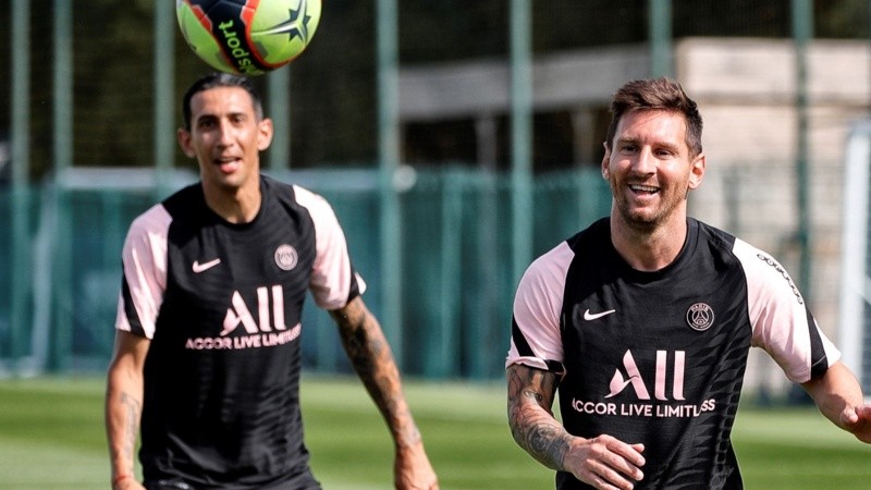 Los rosarinos, juntos este jueves en París.