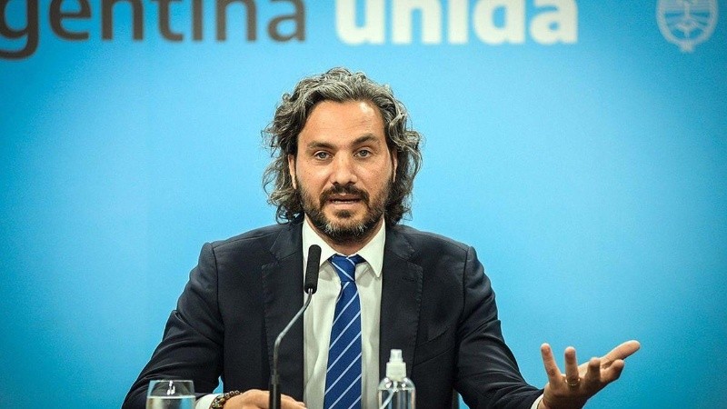 Cafiero confirmó que la foto fue tomada el 14 de julio de 2020 y que fue 