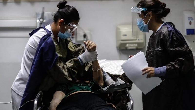 El país notificó 8.472 nuevos casos de covid-19 este viernes.