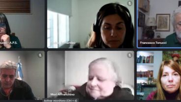 La reunión virtual de la que participó el pedagogo italiano Francesco Tonucci.