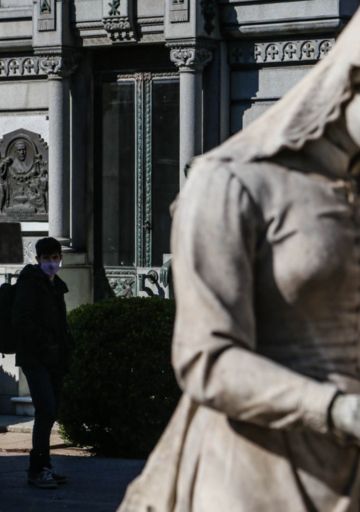 Tesoros de la ciudad: un mundo sorprendente entre lápidas y tumbas de la gloria