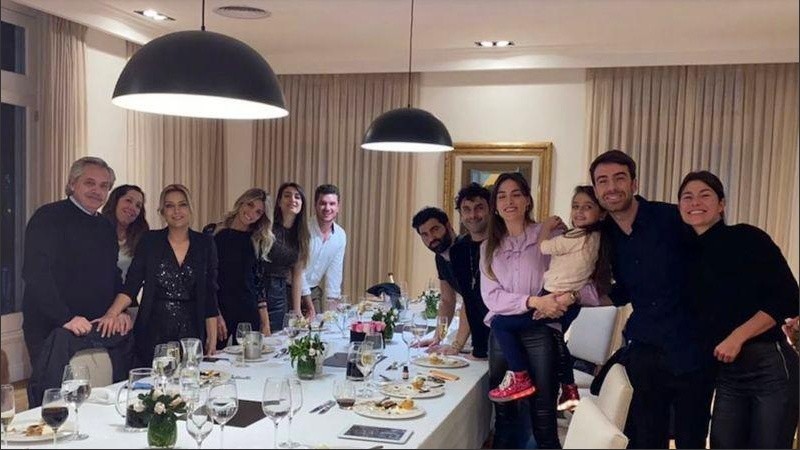 La foto que explotó en el corazón del gobierno nacional la semana que pasó