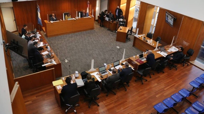 El juicio comenzó poco antes de las 9, aunque estaba previsto para las 8. 