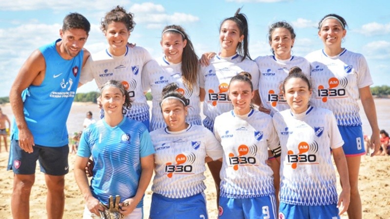 Argentino de Rosario jugará la primera final de fútbol playa femenino ...