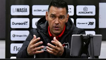 Fernando Gamboa ofreció una nueva conferencia de prensa en la previa del clásico del domingo