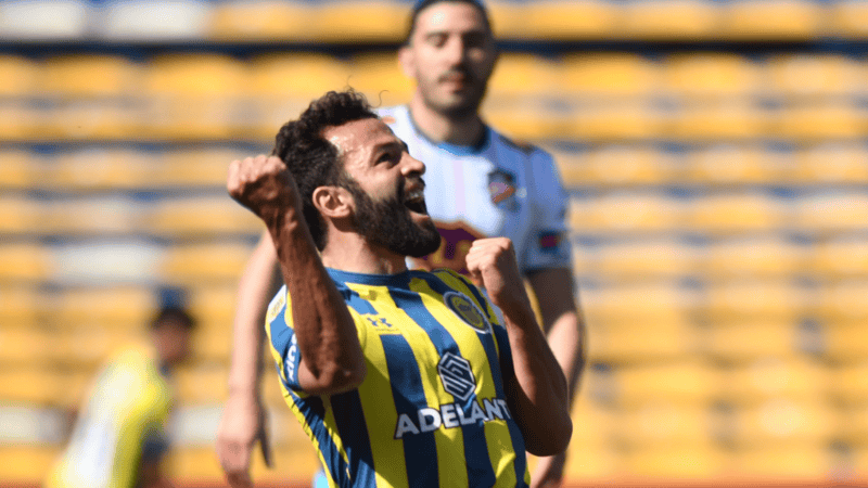 El héroe de la siesta de miércoles en el Gigante: Lucas Gamba.