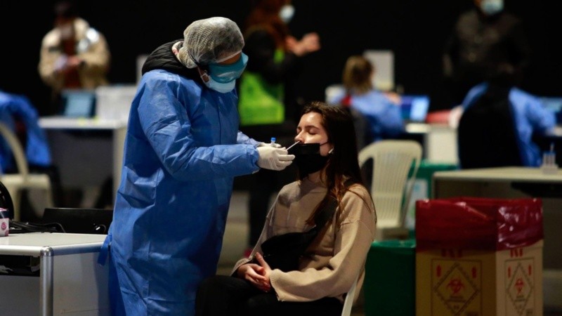 El coronavirus dejó 189 nuevos fallecidos en las últimas 24 horas, según el reporte nacional.