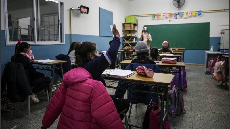 “Arrancamos este sábado con 254 escuelas secundarias estatales de las zonas urbanas, con los chicos de tercer año”, indicó Cantero en De 12 a 14 (El Tres).