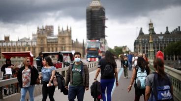 La vacunación es vital para frenar contagios y sobre todo evitar internaciones por Delta.