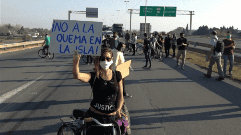 Uno de los cortes al puente realizado durante el año pasado.