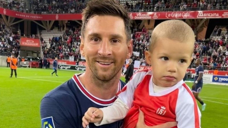 El ex Barcelona hizo su ingreso a los 20 minutos del segundo tiempo, en reemplazo de su amigo Neymar, para el triunfo 2 a 0, con goles de Kylian Mbappé.