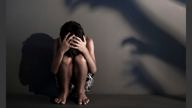 En un juicio abreviado, un hombre fue condenado en la capital provincial por abuso intrafamiliar.