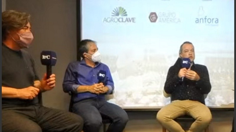 Adrián Rovetto (Terragene-Protergium), Eduardo Di Pollina (GeoAgro) y Alejandro Vila (Incubadora UNR) compartirán un ida y vuelta con la periodista Patricia Martino.