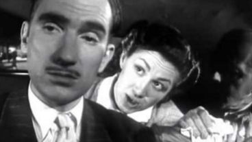 Captura de la película "Esa pareja feliz" (1951), de José García Berlanga