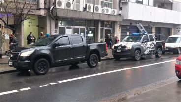 Uno de los allanamientos fue en una oficina de San Lorenzo al 1000.