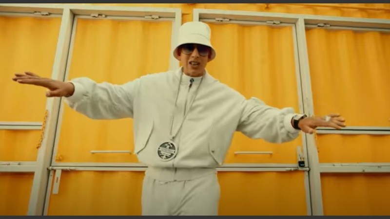 Daddy Yankee hizo historia al convertirse en el único artista latino en contar con tres canciones que alcanzan las 1.000 millones de reproducciones en la plataforma de Spotify.