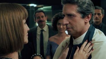 Thriller de fuerte carga política y psicológica.