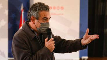 Javkin: "Es muy obvio que los delitos se organizan desde las cárceles".