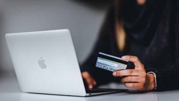 A principios de este mes, Apple anunciaba que permitiría que aplicaciones como Spotify y Netflix incluyan enlaces externos para pagar servicios fuera del ecosistema de Apple.