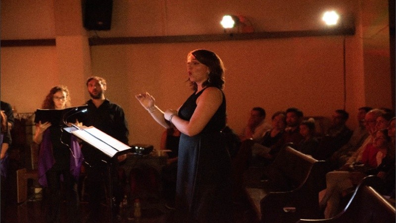 Luján dirige la Agrupación Coral Ad Libitum.