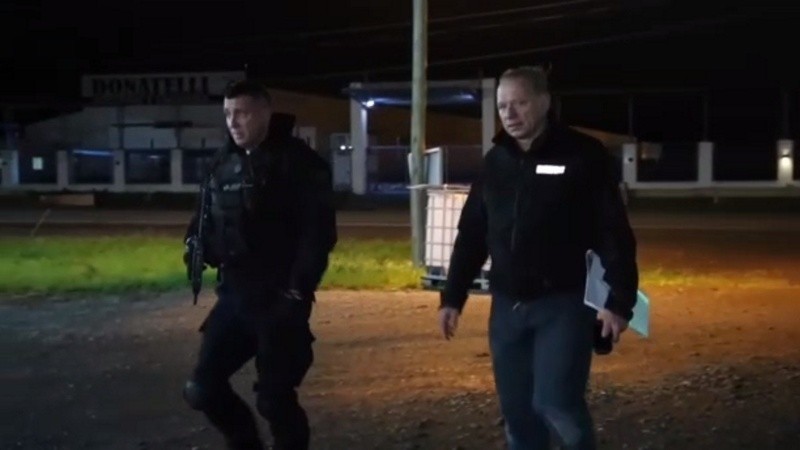 Berni muestra en un video de película el operativo que encabezó en Rosario.