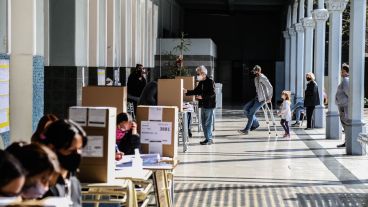 Postales de las elecciones en Rosario este domingo.