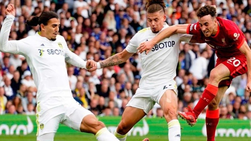 Leeds reúne tan solo dos puntos y está a un paso de caer en la zona roja del descenso.