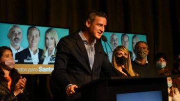 Ciro Seisas celebró el resultado que lo proclamó candidato a concejal por el FAP.