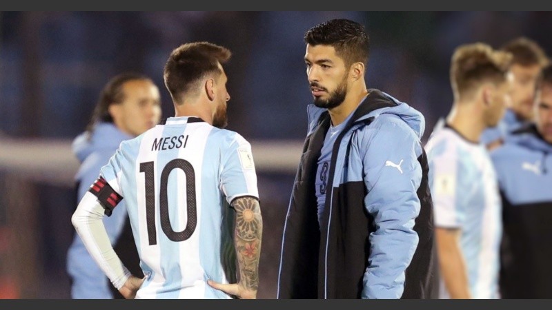 Lionel Messi y Luis Suárez podrán volver a cruzarse como rivales vistiendo los colores de sus selecciones.
