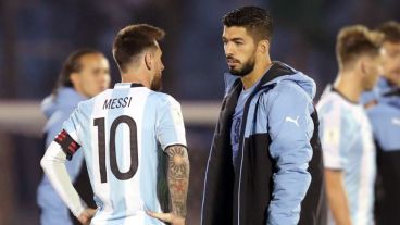 Lionel Messi y Luis Suárez podrán volver a cruzarse como rivales vistiendo los colores de sus selecciones.