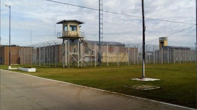Además del muro, se preparan otras medidas para la cárcel del Piñero.