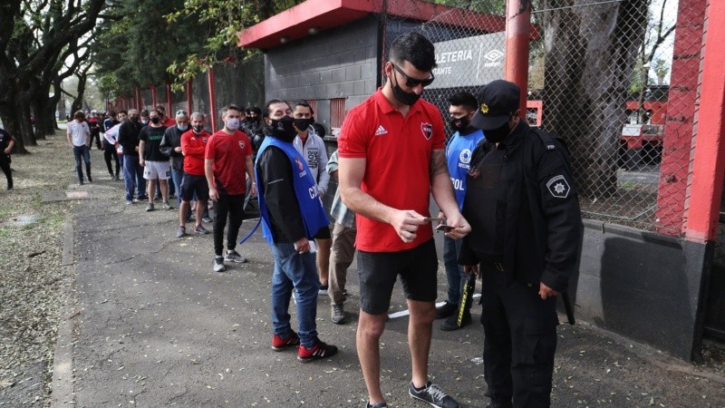 Un total de 19.276 socios están habilitados para votar.