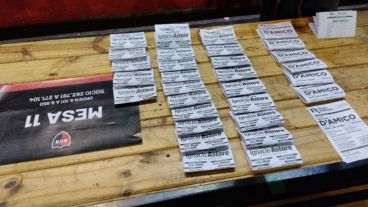 La imagen que describe el arrasador triunfo de Astore