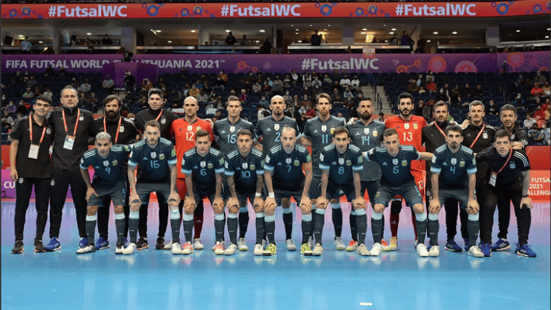 La selección argentina, que ya le había ganado a Estados Unidos, Serbia e Irán, se medirá con Paraguay en octavos de final en Lituania.