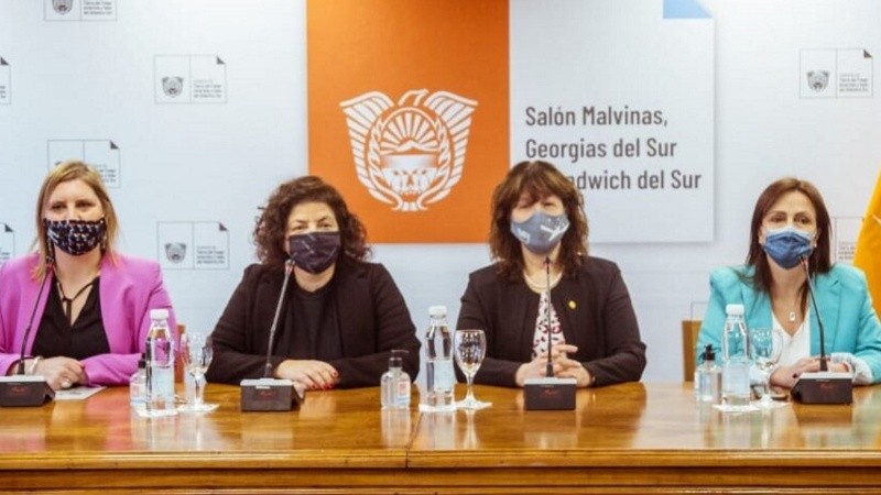 Vizzotti anunció la buena noticia desde Ushuaia.