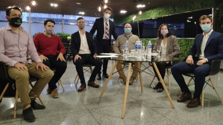 Julián Butti (Director Ejecutivo de Proteína), Agustín Garassino (Syloper), Diego Alonso (NV Servicios), Julián Galles  (Coordinador programa A2CM - MAV), Fernando Luciani (Director Ejecutivo - CEO MAV), Clara Vogel (STC Inversiones), Juan Trápani (STC Inversiones)