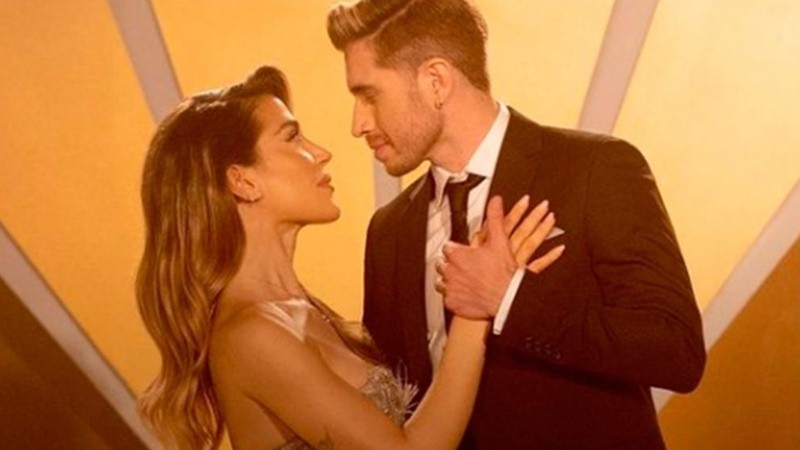 Corazón de Cemento es el tercer corte desde que Jimena regresó a las redes.